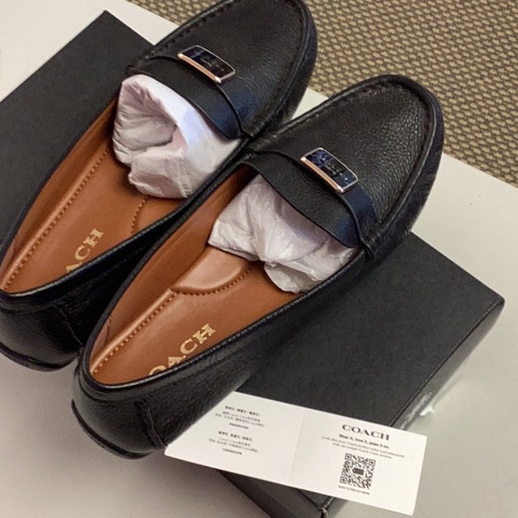 NEW in Box Coach shoes - Picture 4 of 4
